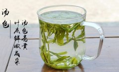 西湖龙井茶上有白毛是什么原因？还能喝吗？